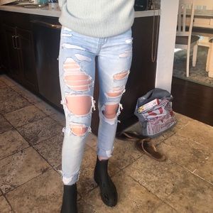 Ripped American Eagle jeggings